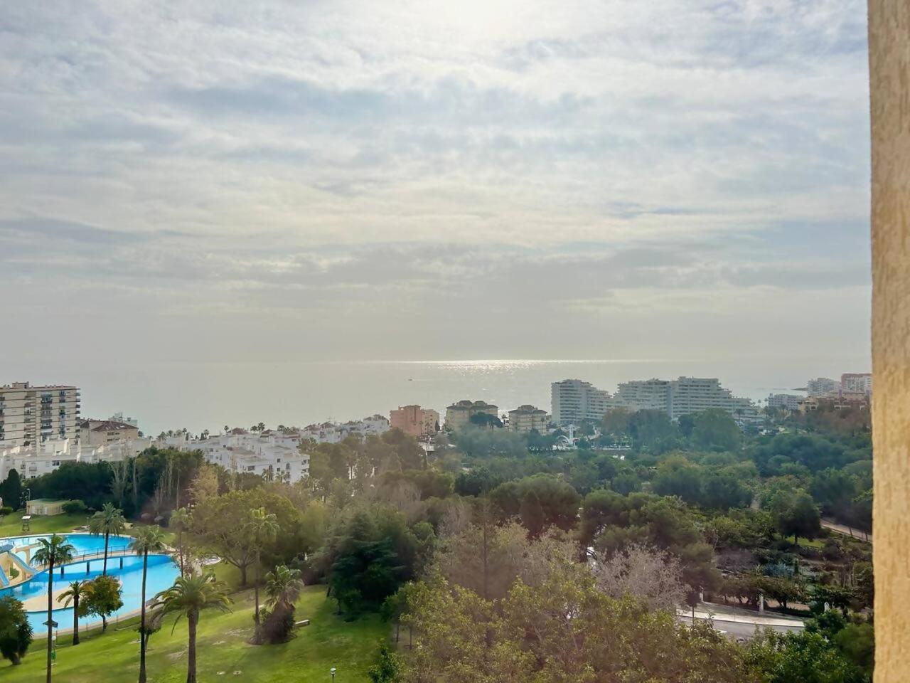 Acogedor Apartamento En Benalmadena Vistas المظهر الخارجي الصورة